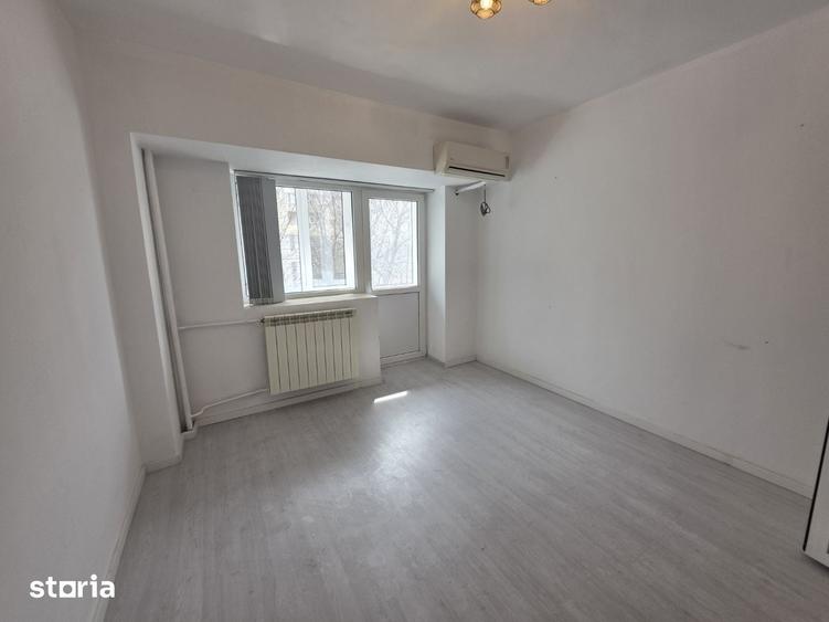 Apartament cu 2 camere decomandat în Decebal