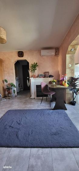 Apartament cu 2 camere semidecomandat în Brazda lui Novac