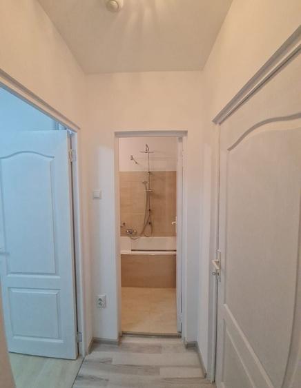 Apartament cu 2 camere semidecomandat, mobilat în Grivița