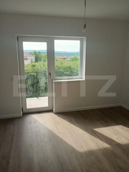 Duplex cu 4 camere cu Canalizare în Aleea Tudor Neculai