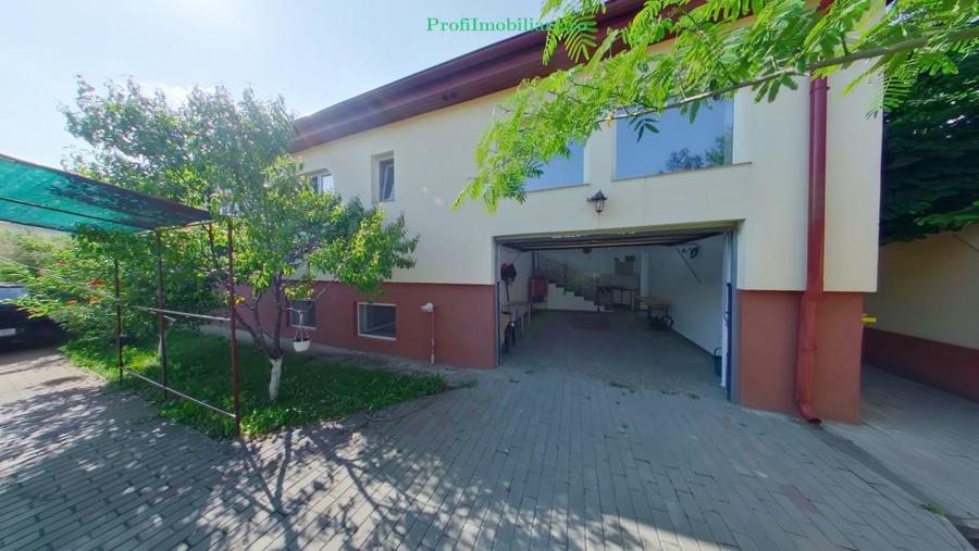 Casă individuală cu 5 camere cu Canalizare în Gai