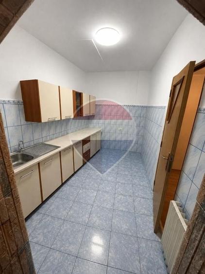 Casă cu 2 camere cu Teren 286 Mp în Periferie