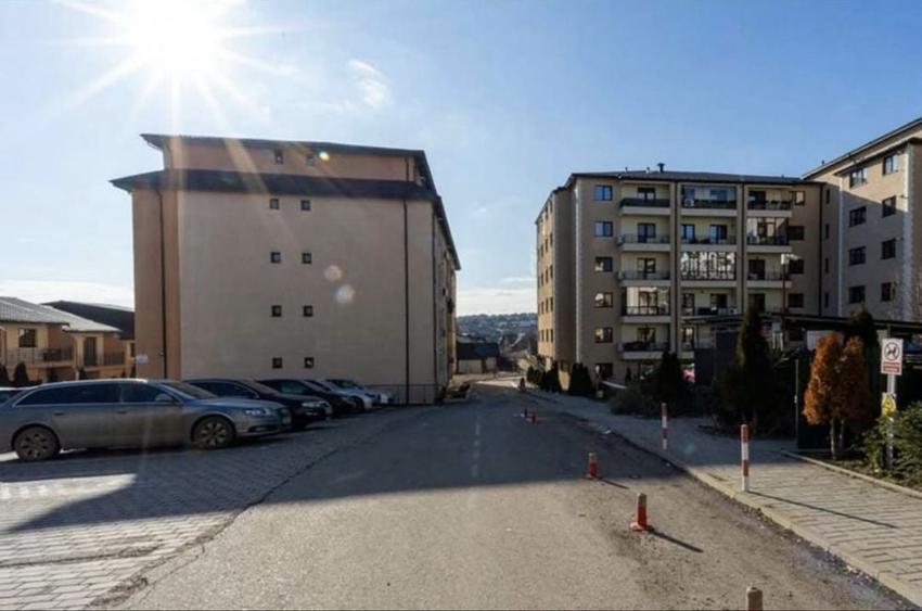Garsonieră nedecomandată în Valea Adâncă
