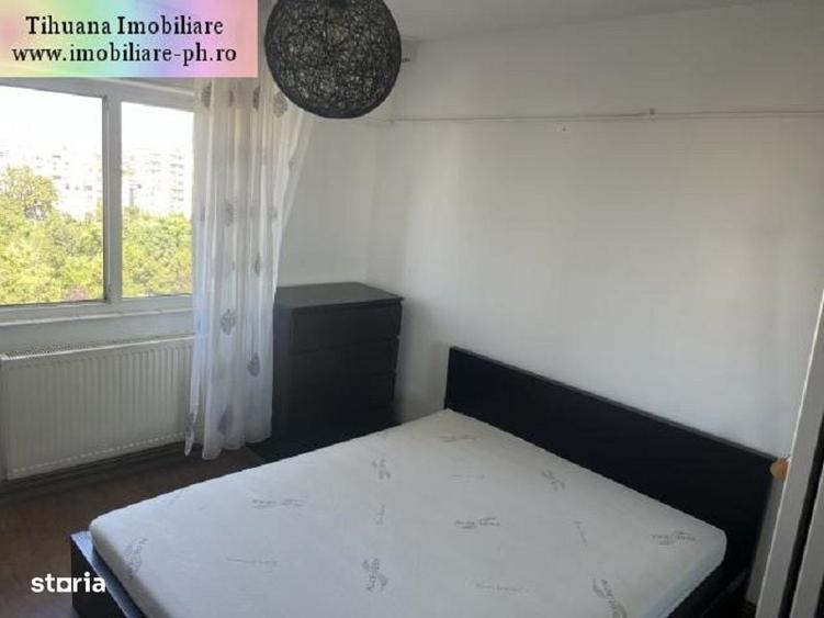 Apartament cu 3 camere decomandat în Republicii