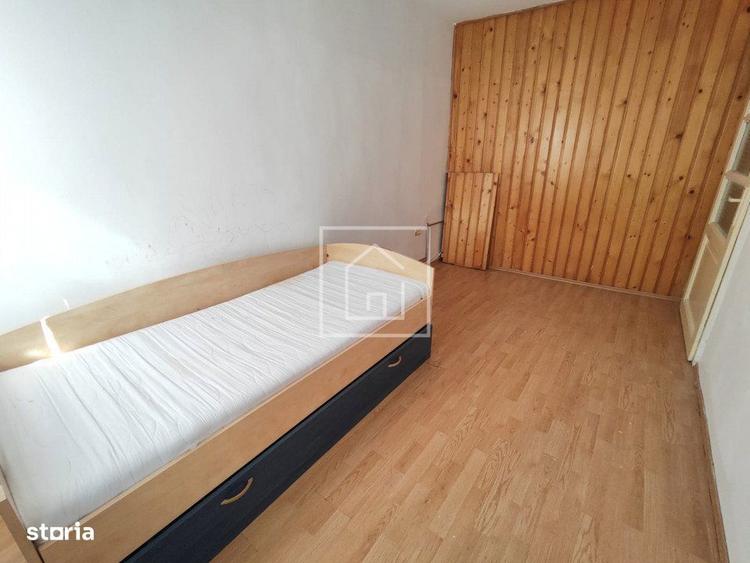 Apartament cu 3 camere decomandat, mobilat în Sub Arini