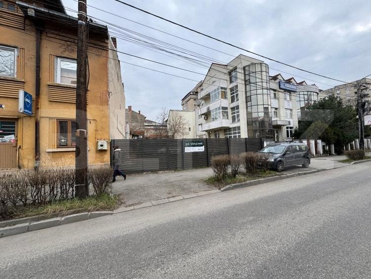 Teren 642 mp, cu autorizație S + P + 3E, front dublu, ULTRACENTRAL - 6