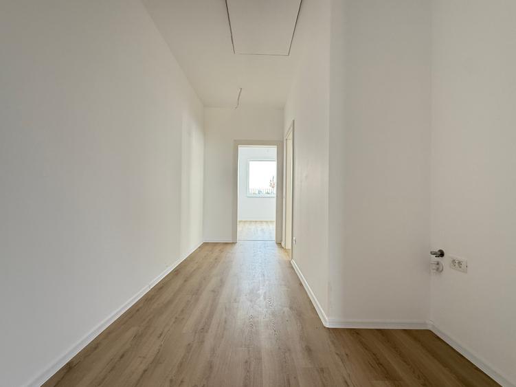 Casă cu 3 camere cu Teren 315 Mp în Moșnița Nouă