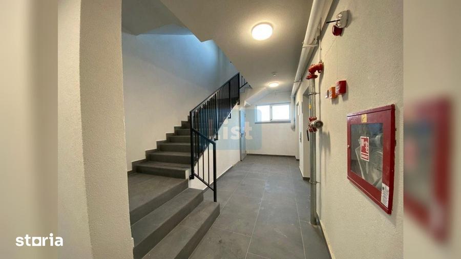 Apartament cu 3 camere semidecomandat în Someșeni