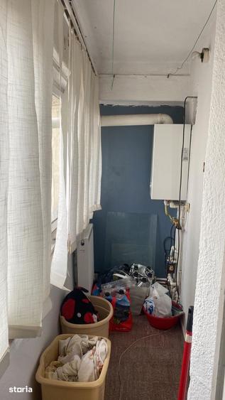 Apartament cu 3 camere decomandat în Bălcescu