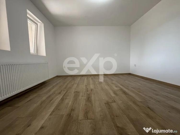 Casă cu 4 camere cu Teren 861 Mp în Cuparu