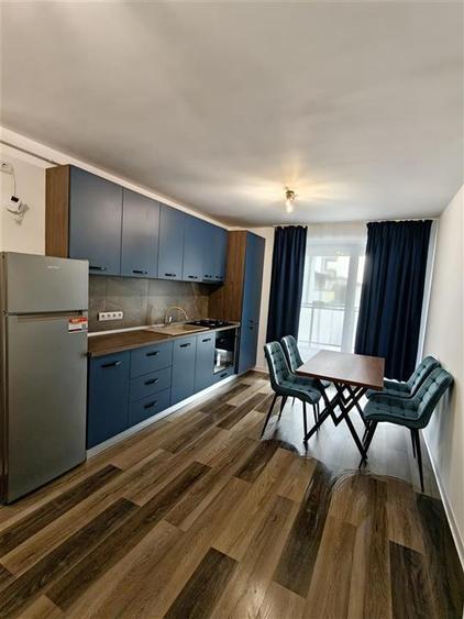 Apartament cu 2 camere semidecomandat în Hotvon