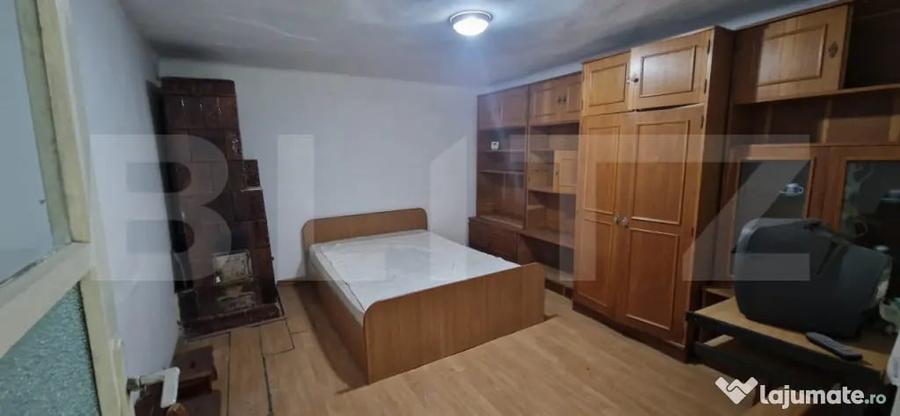 Casă cu 3 camere cu Teren 624 Mp în Bariera Vâlcii