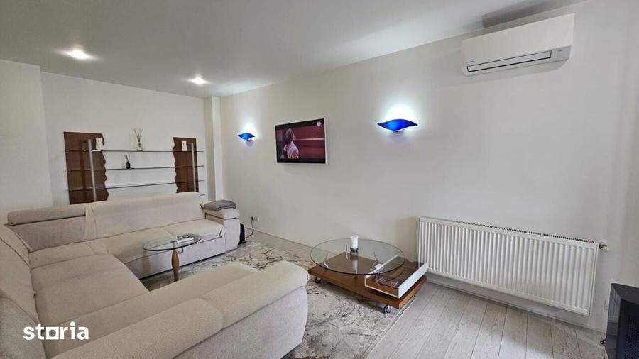Apartament cu 4 camere în Central