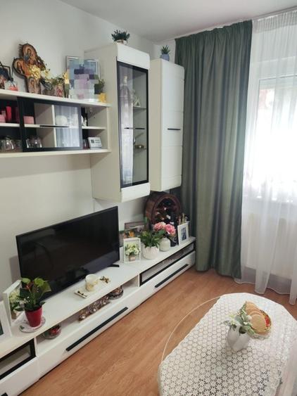 Apartament cu 2 camere decomandat în Electroprecizia