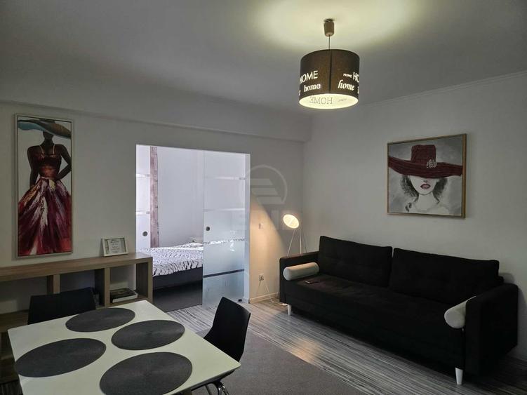 Apartament cu 2 camere semidecomandat în Plopilor