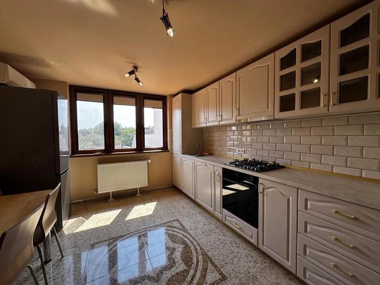 Apartament cu 2 camere decomandat în Crișan