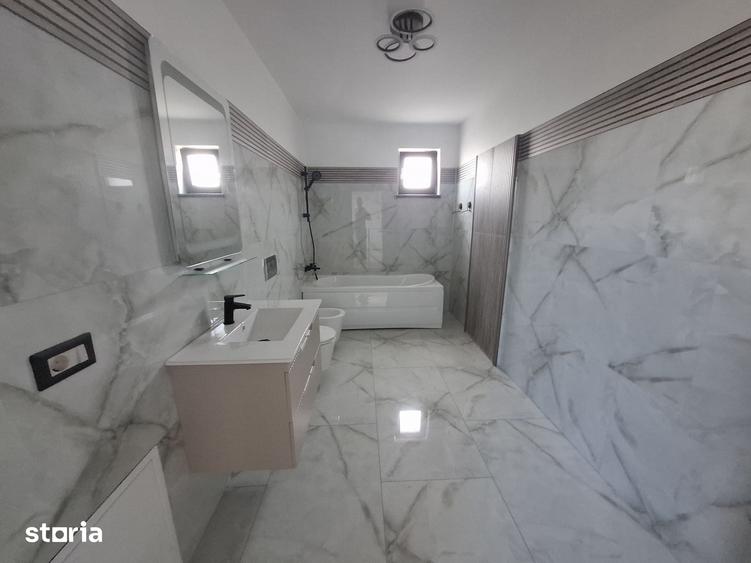 Casa de vanzare, 5 camere, gata de utilizare Hemeius - 1