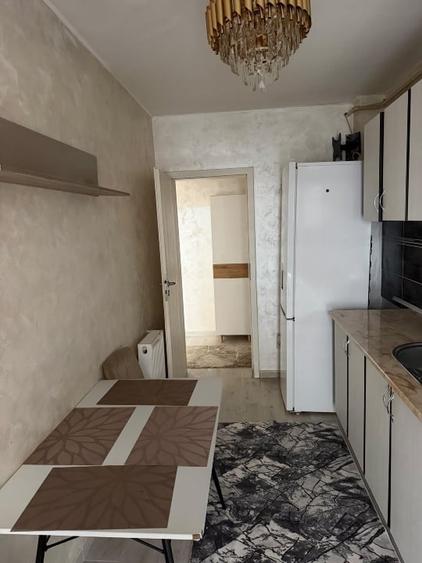 Apartament cu 2 camere decomandat, mobilat în Rahova