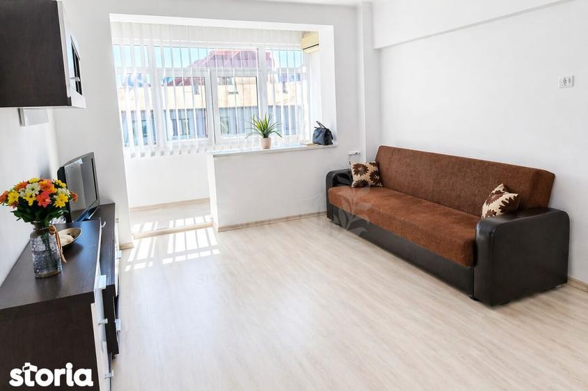 Apartament cu 2 camere semidecomandat, mobilat în Ultracentral