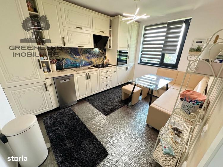 Casă cu 4 camere cu Teren 350 Mp în Bucium