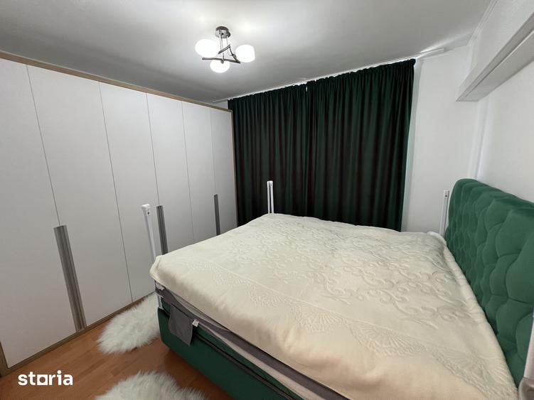 Apartament cu 3 camere în Micro 16