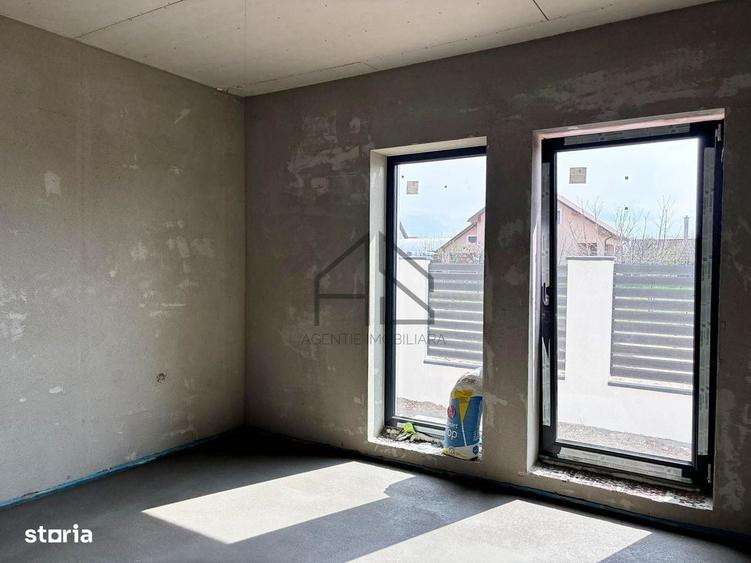 Casă cu 4 camere cu Teren 750 Mp în Central