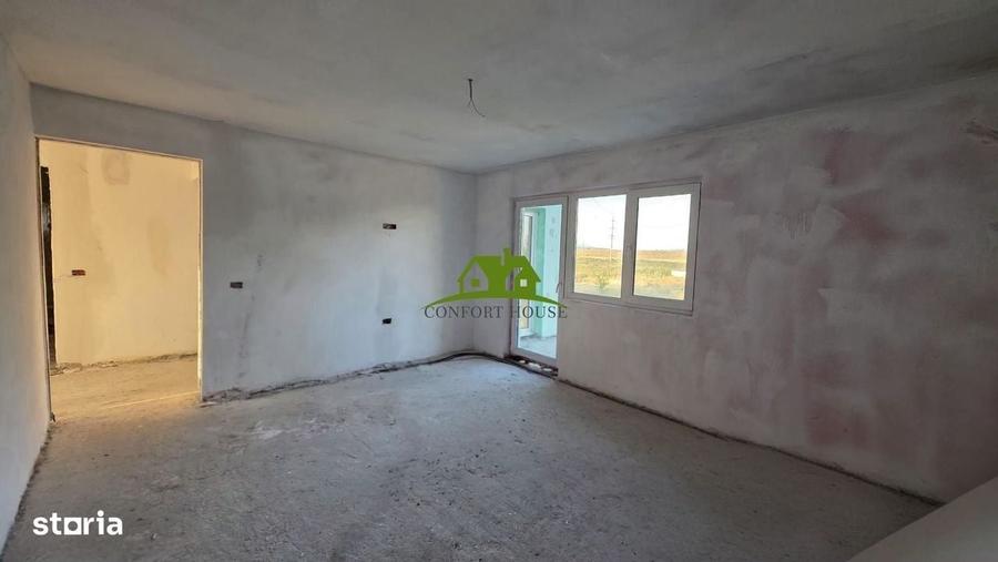 Casă cu 4 camere în Bistrița