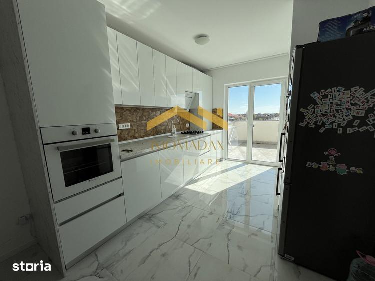 Apartament cu 3 camere în Giarmata