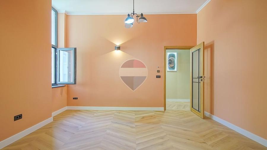 Spațiu comercial, de 80 mp, în Centrul Civic