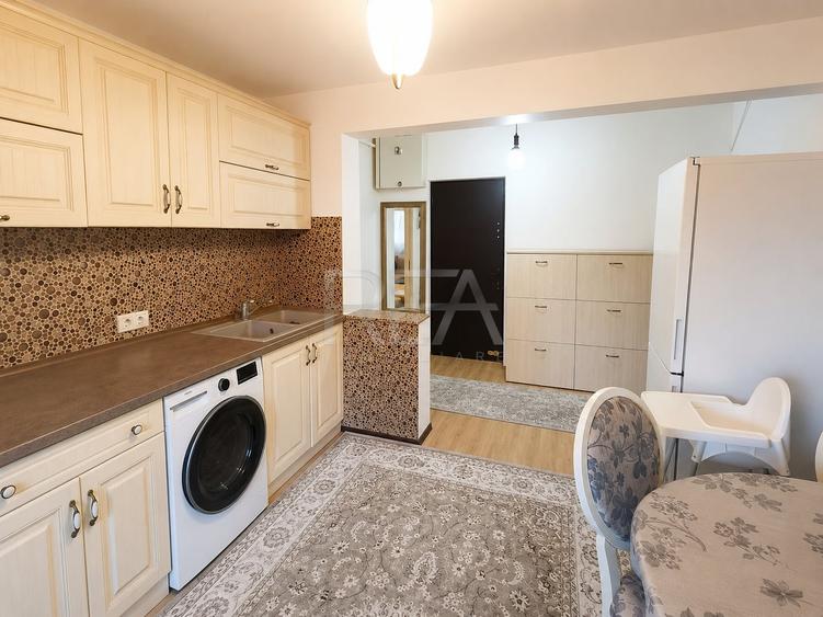 Apartament cu 2 camere decomandat în Timpuri Noi