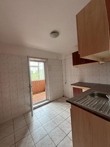 Apartament cu 2 camere decomandat în Tineretului