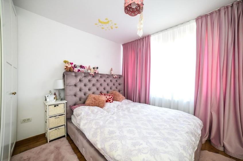 Casă cu 4 camere în Central
