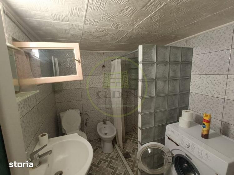 Casă cu 4 camere cu Teren 580 Mp în Central