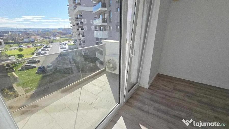 Apartament cu 2 camere semidecomandat în Nufărul