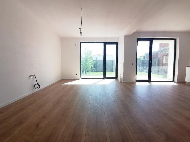 Casă cu 4 camere cu Teren 272 Mp în Moșnița Nouă