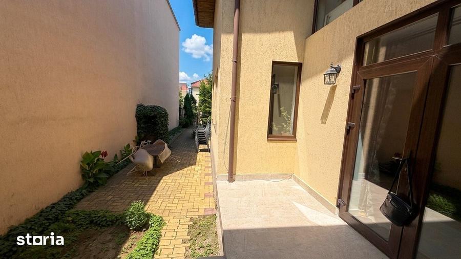 Casa individuala cu 4/5 locuri de parcare in Domenii - 17