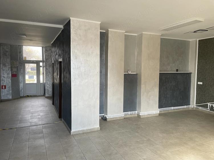 Spațiu comercial, de 60 mp, în Central
