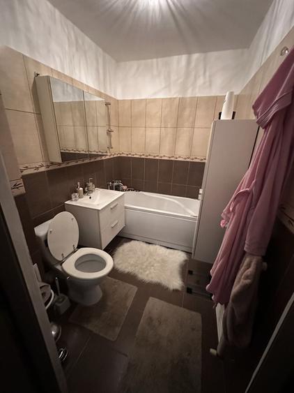 Apartament cu 2 camere în Florești
