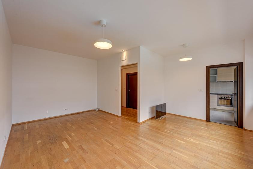 Apartament 3 camere cu vedere spre piscina, Baneasa Natura Residence - 6