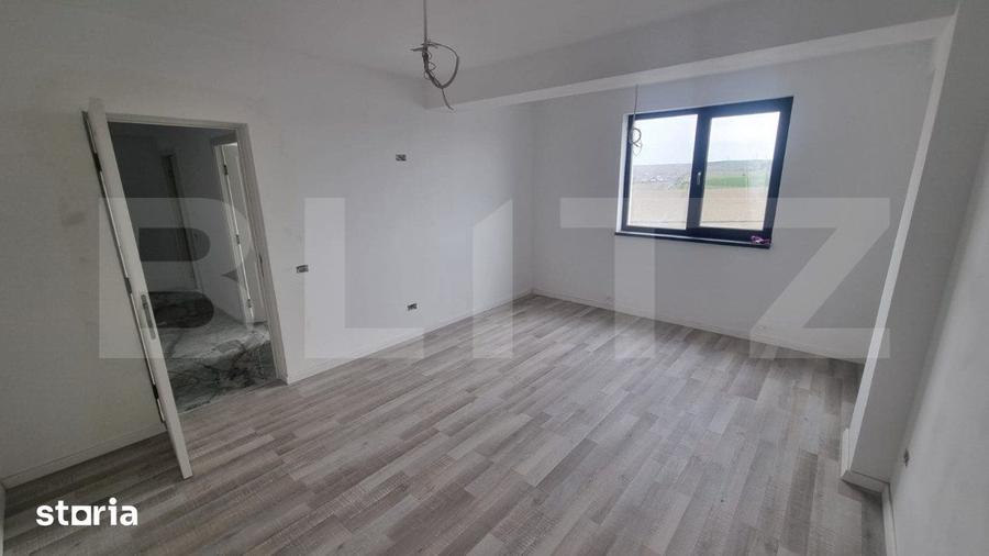Apartament cu 2 camere decomandat în Șimnicu de Sus