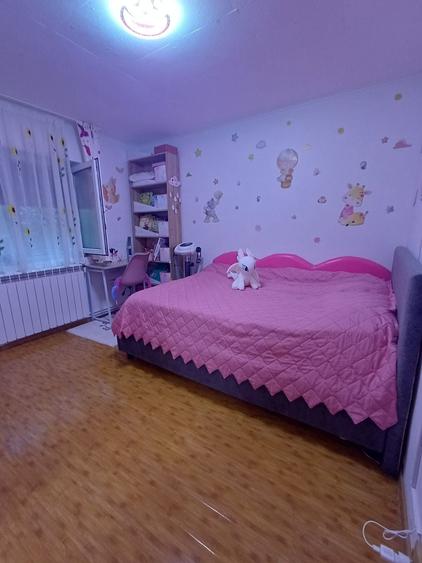 Apartament cu 2 camere decomandat în E3