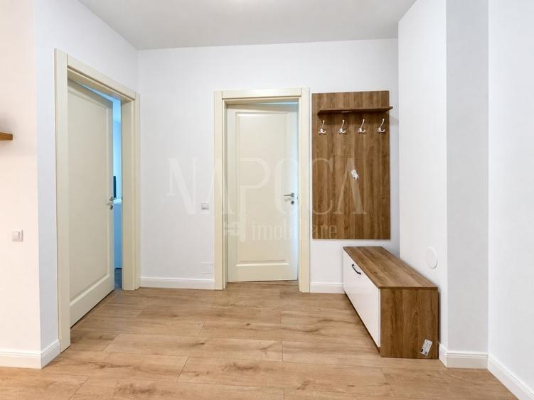 Apartament cu 3 camere semidecomandat în Zorilor