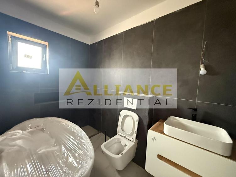 Casă individuală cu 4 camere cu Canalizare în Berceni