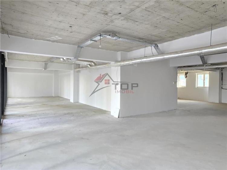 Spațiu comercial, de 185 mp, în Tudor Vladimirescu