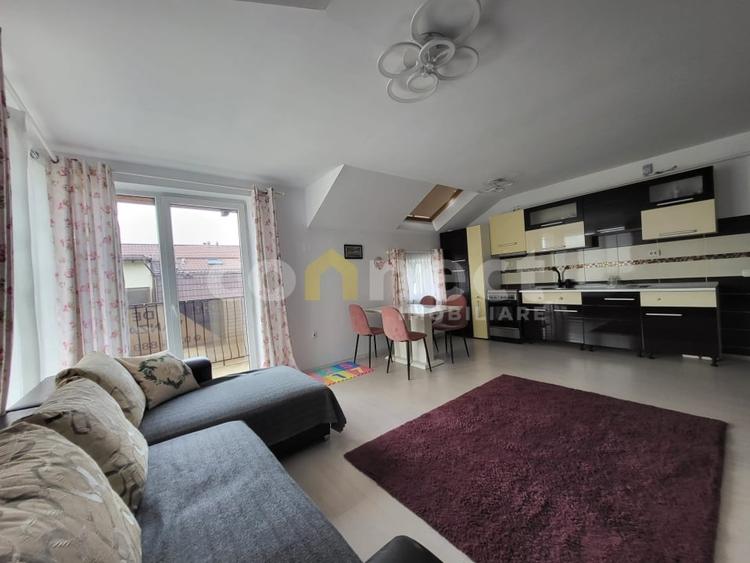 Apartament cu 2 camere semidecomandat, mobilat în Florești