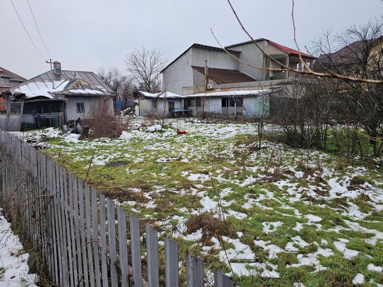 Teren Construcții intravilan de 600 mp, în Militari