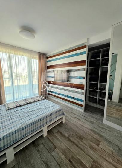 Apartament cu 3 camere decomandat, mobilat în Mamaia-Sat