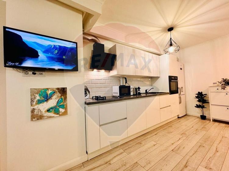 Apartament cu 2 camere decomandat în Sopor
