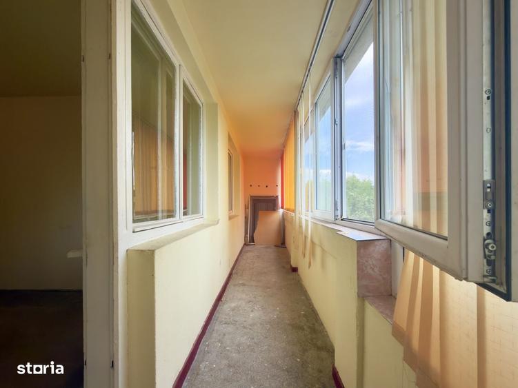 Apartament cu 2 camere semidecomandat în Obor