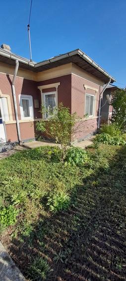 Casă cu Teren 560 Mp în Radovanu